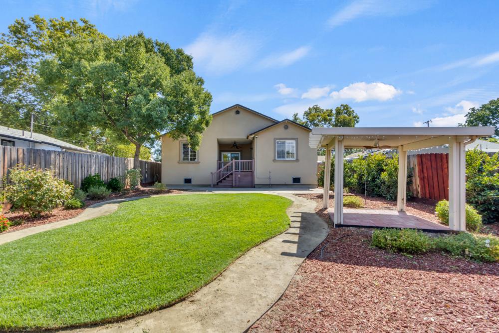 829 Shearer Street