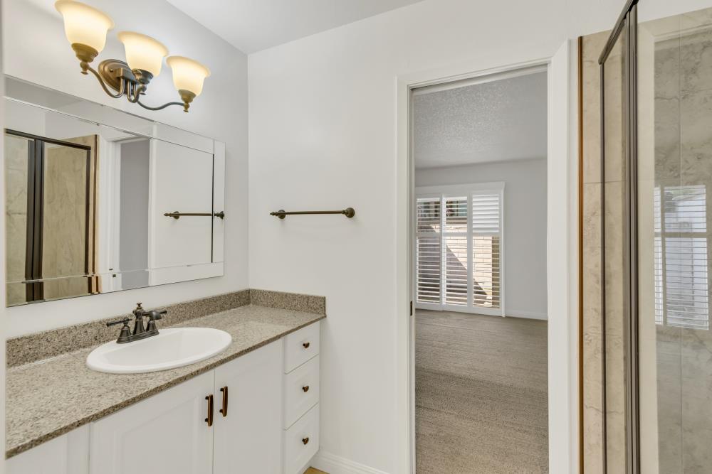 5409 Vin Rose Court