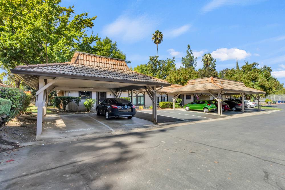 5409 Vin Rose Court
