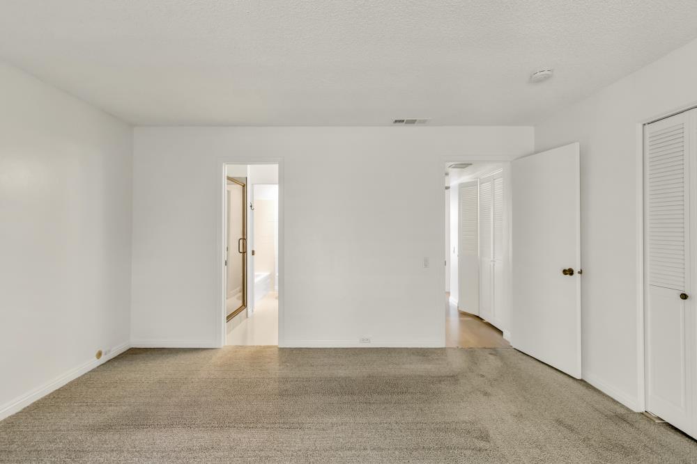 5409 Vin Rose Court