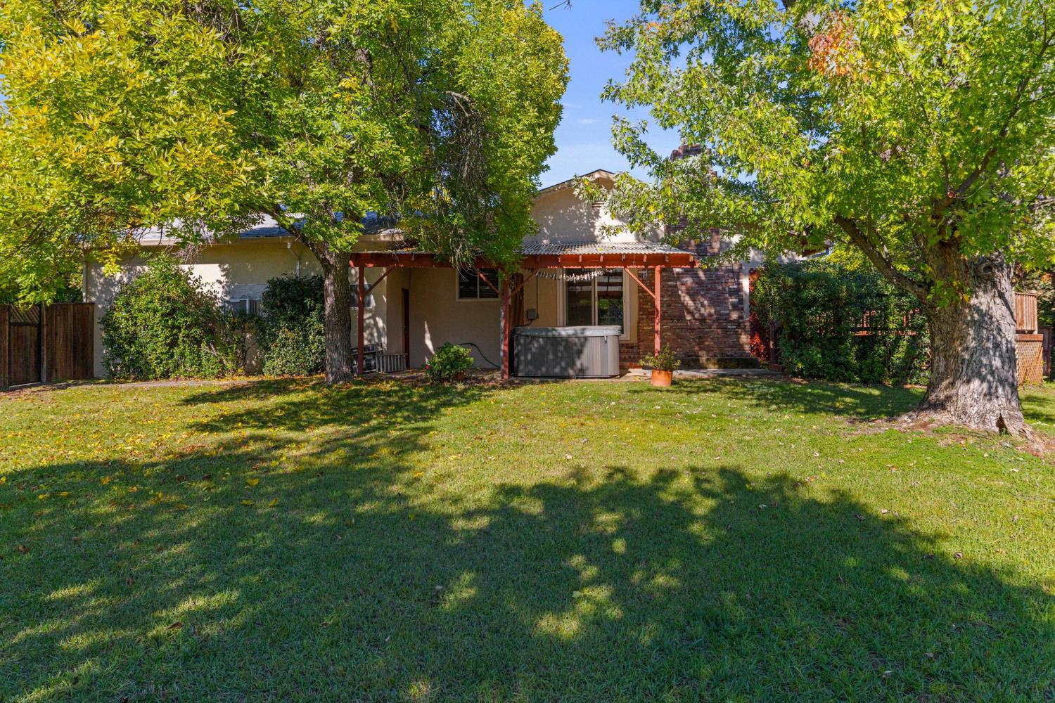 2424 Long Valley Drive