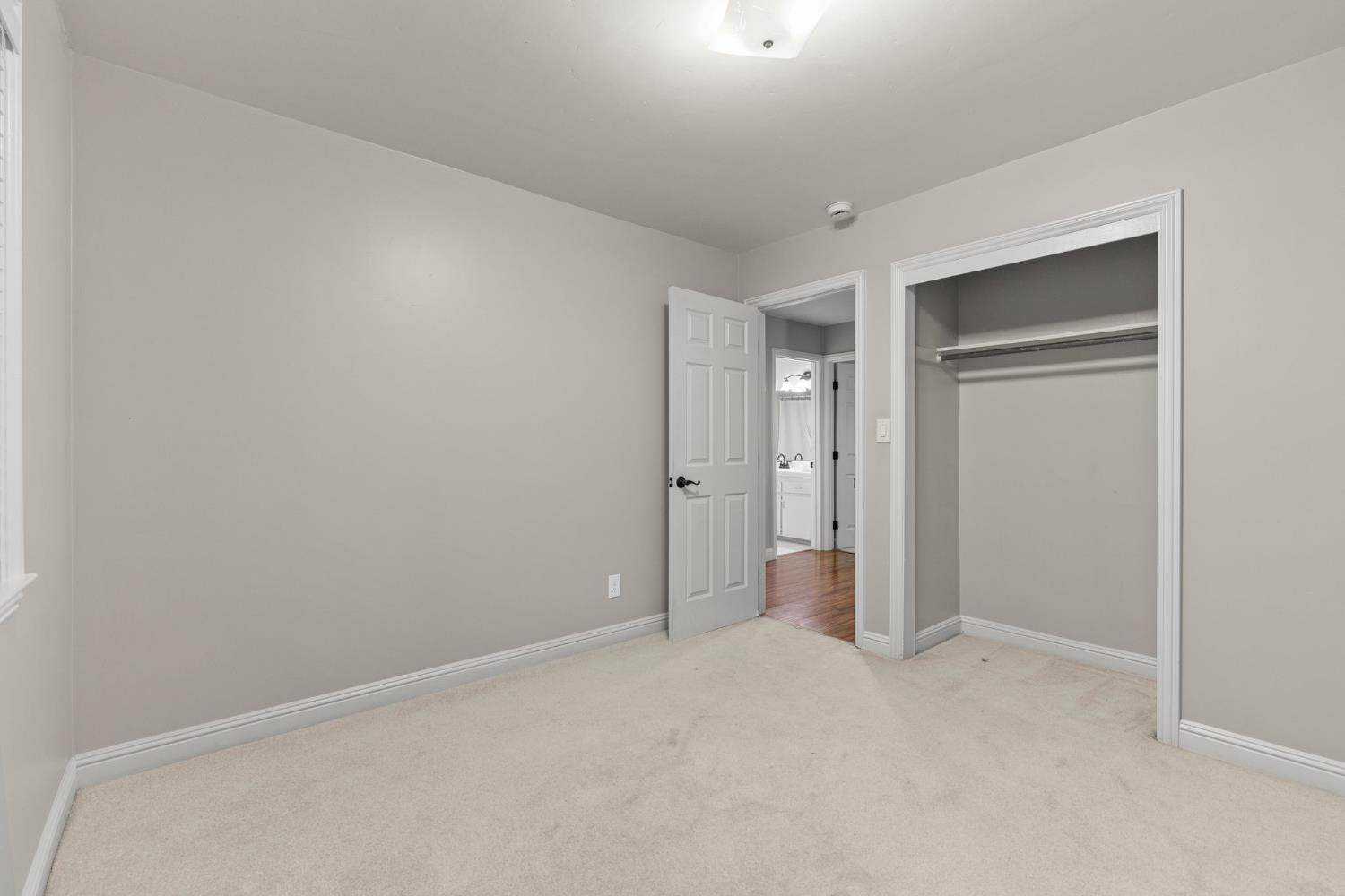 2424 Long Valley Drive