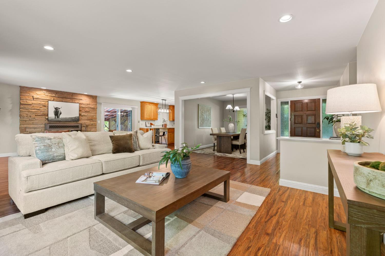 2424 Long Valley Drive