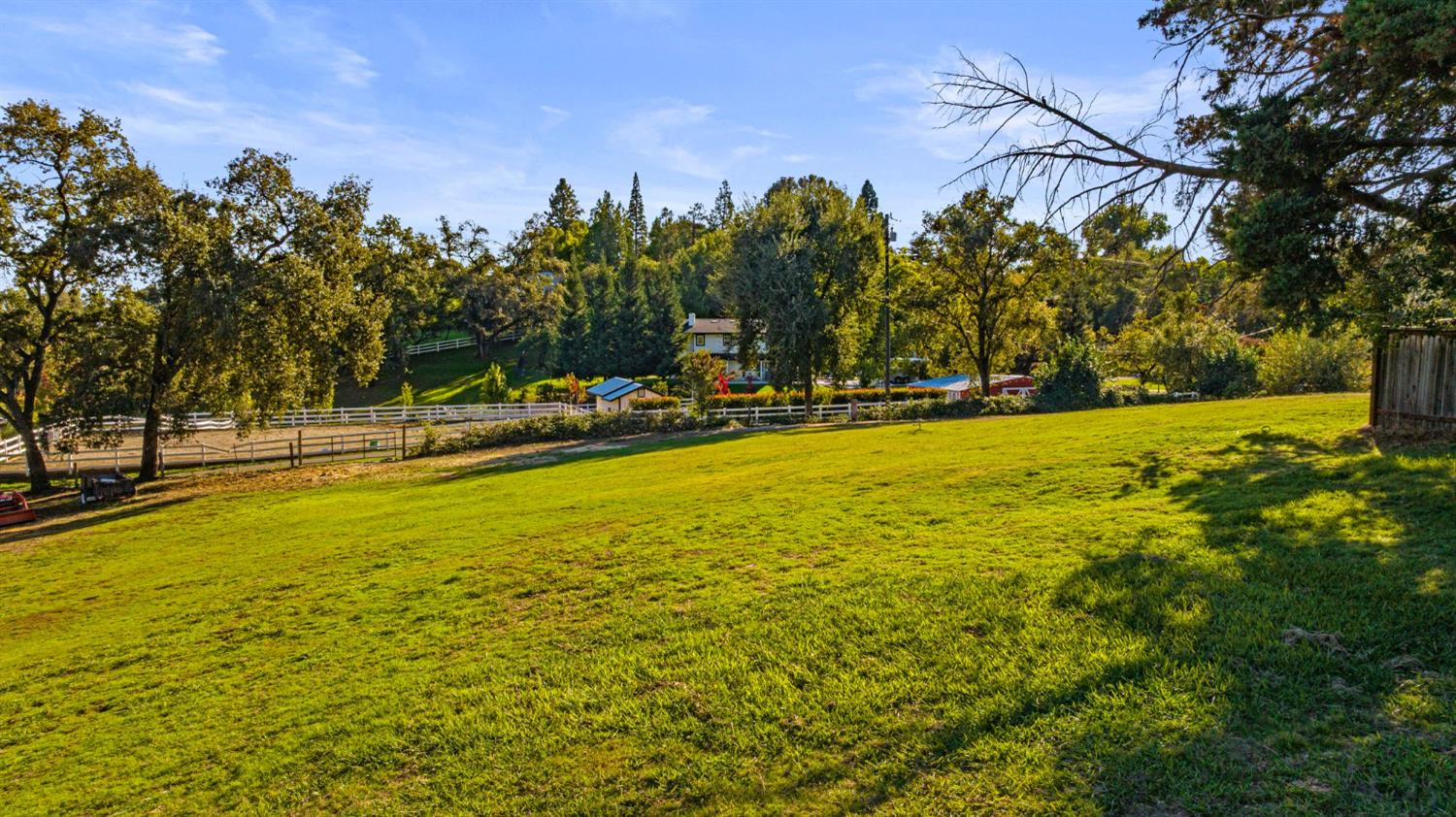 2424 Long Valley Drive