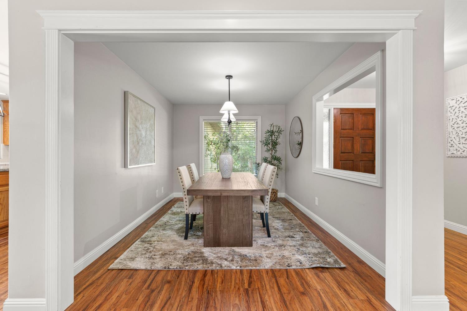 2424 Long Valley Drive