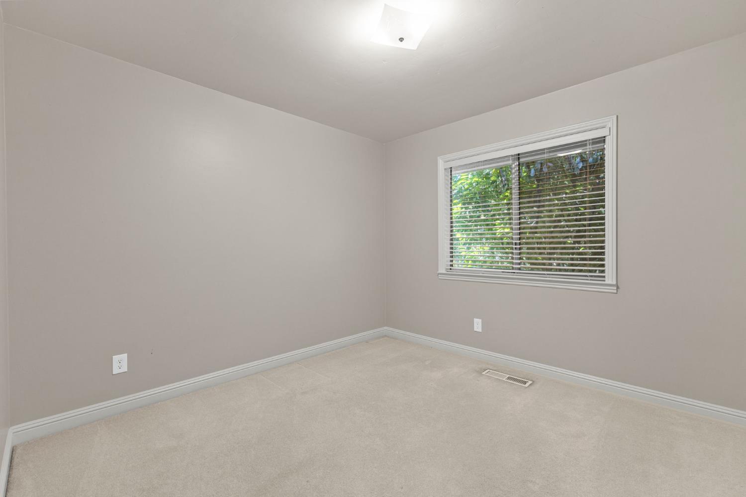 2424 Long Valley Drive