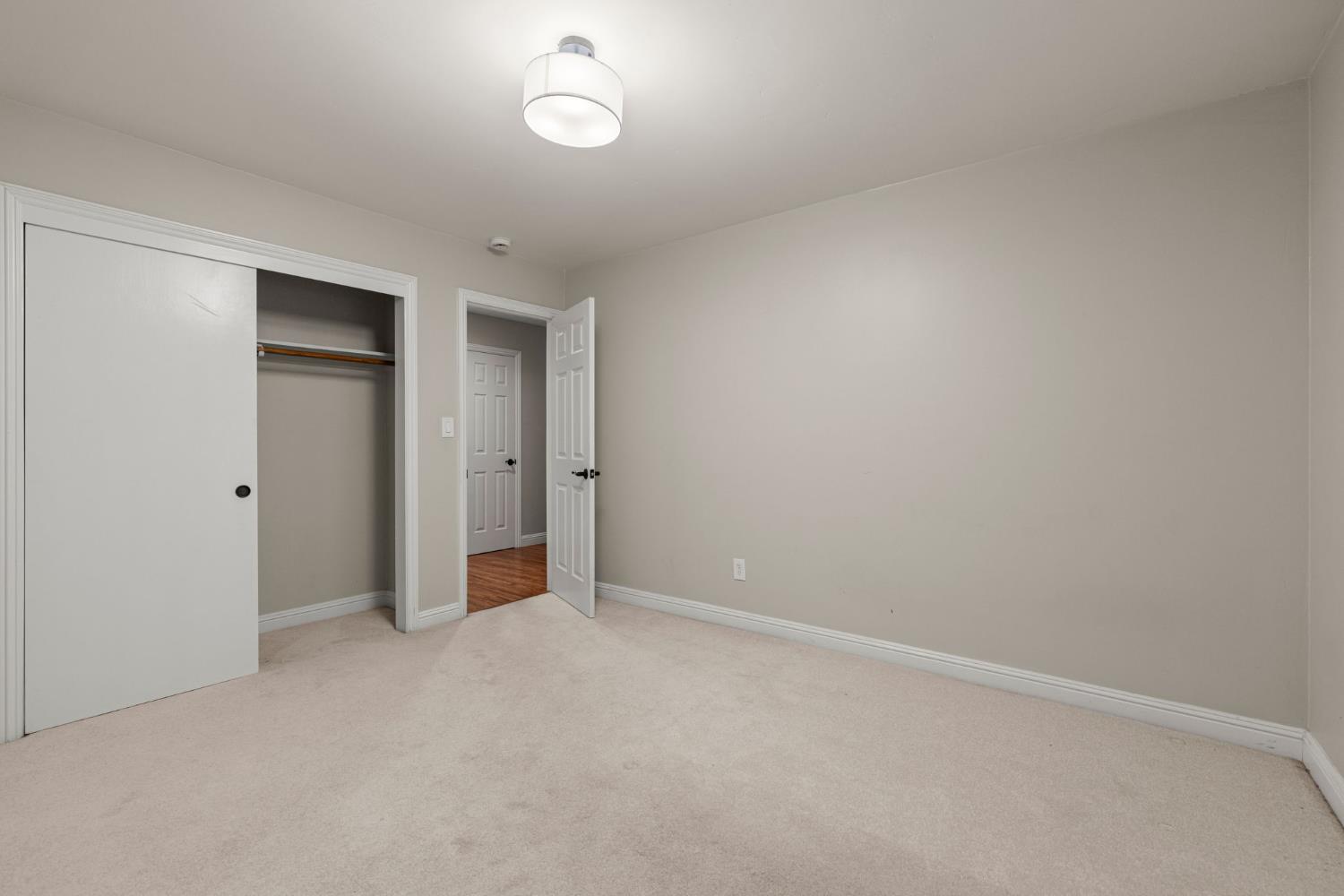 2424 Long Valley Drive