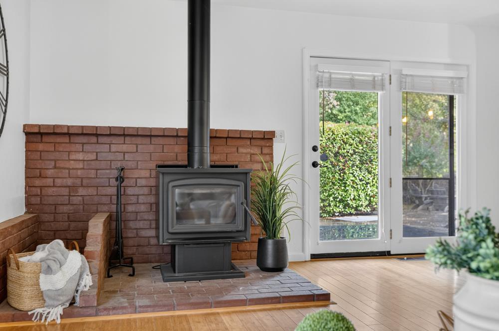 4400 Miller Oak Drive