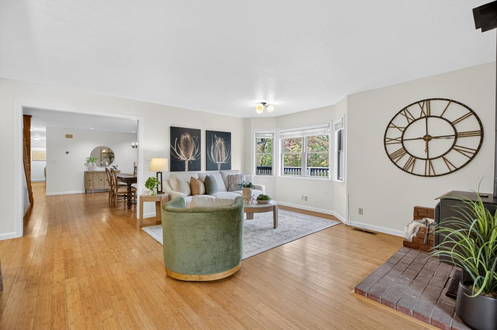 4400 Miller Oak Drive