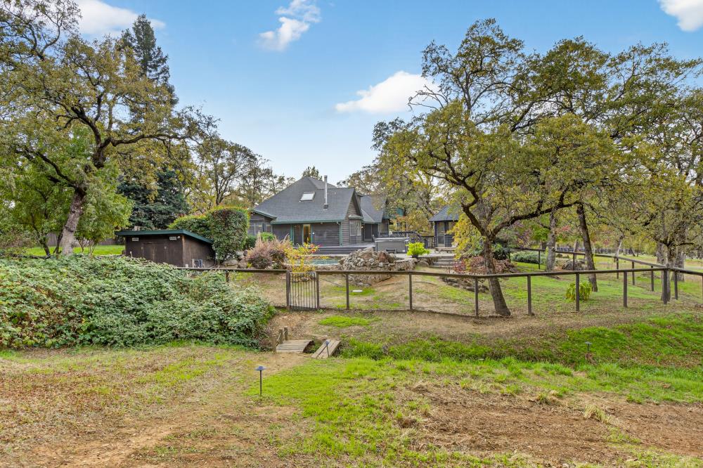 4400 Miller Oak Drive