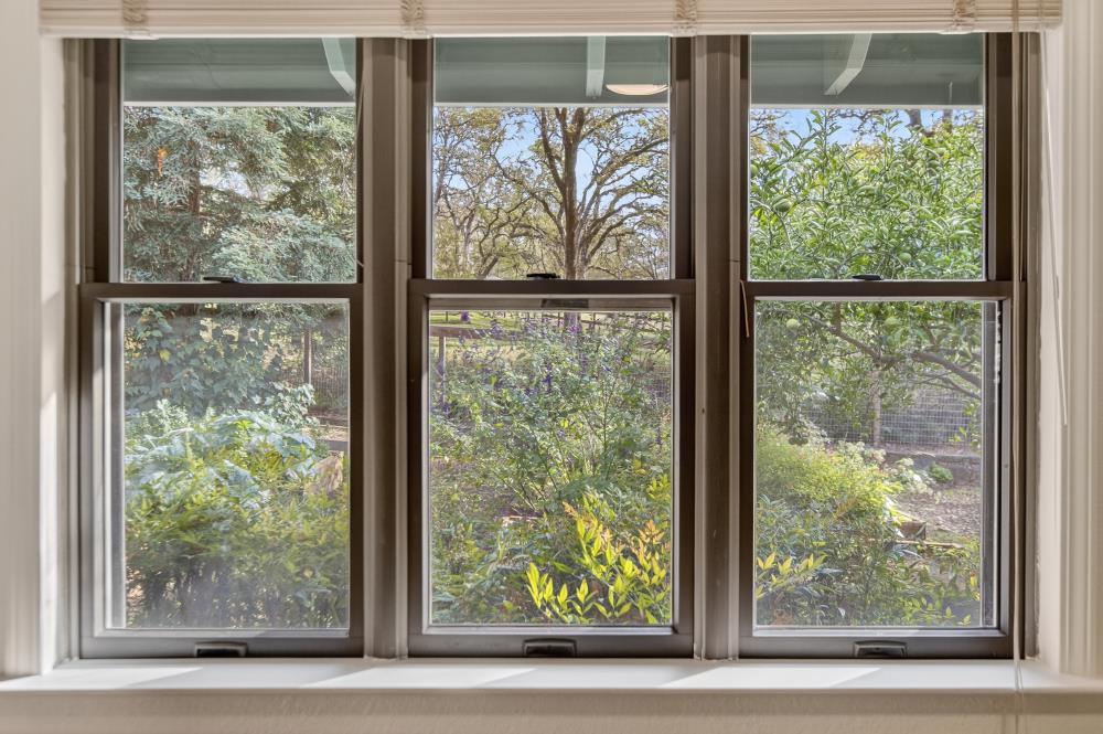 4400 Miller Oak Drive