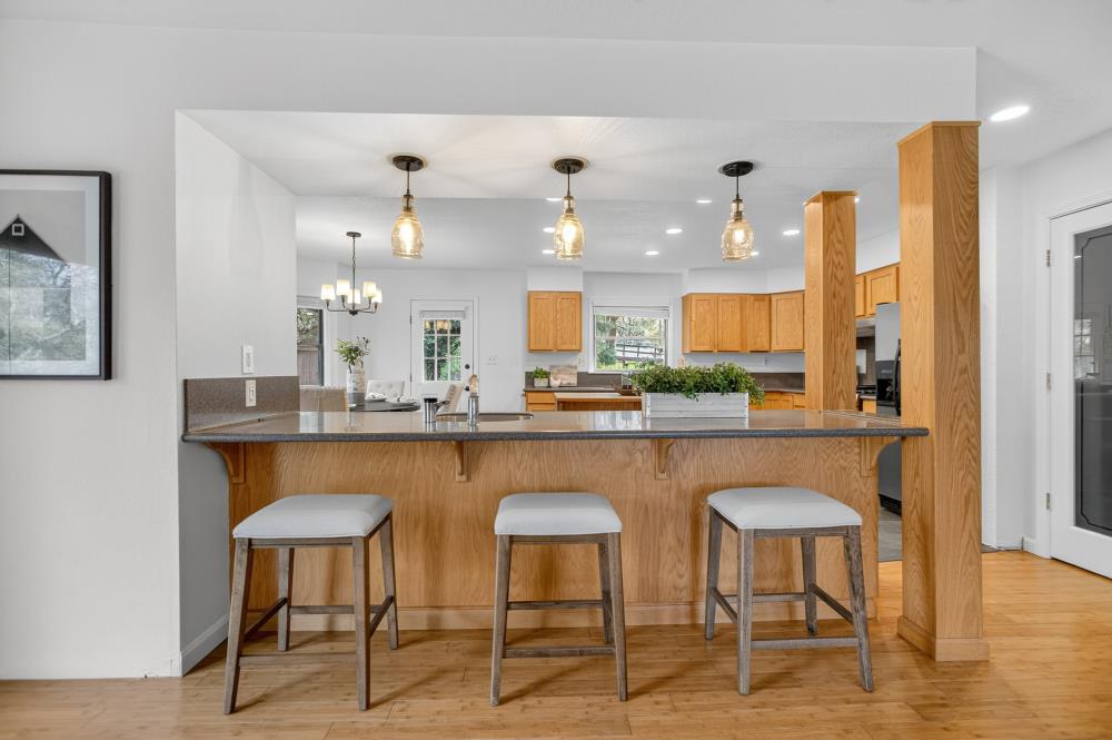 4400 Miller Oak Drive