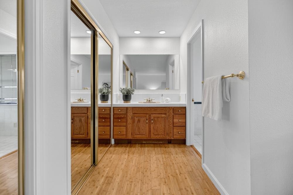 4400 Miller Oak Drive