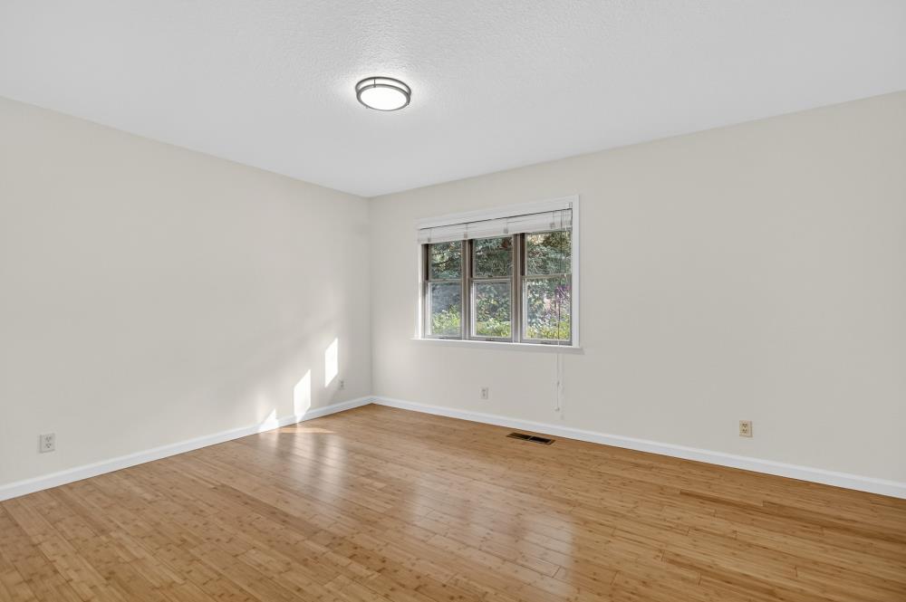 4400 Miller Oak Drive