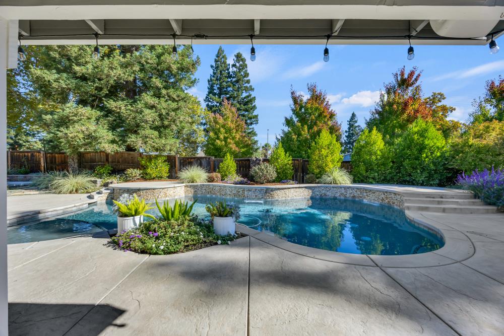 134 Gold Creek Circle