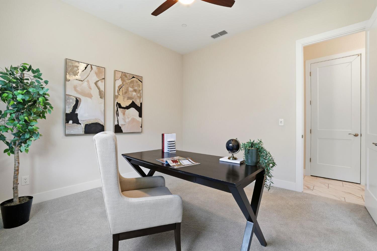 2121 Arbor Ridge Drive