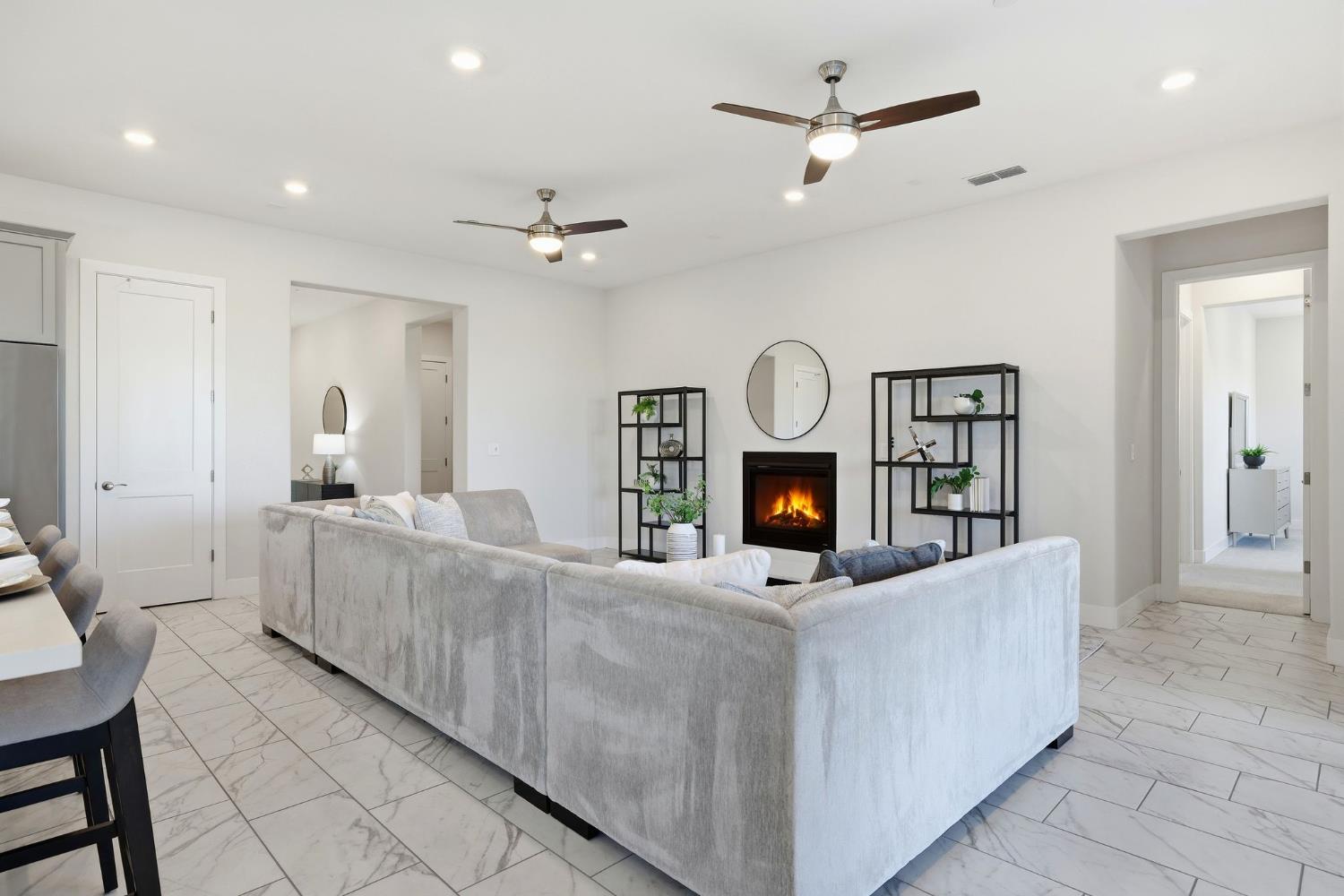 2121 Arbor Ridge Drive