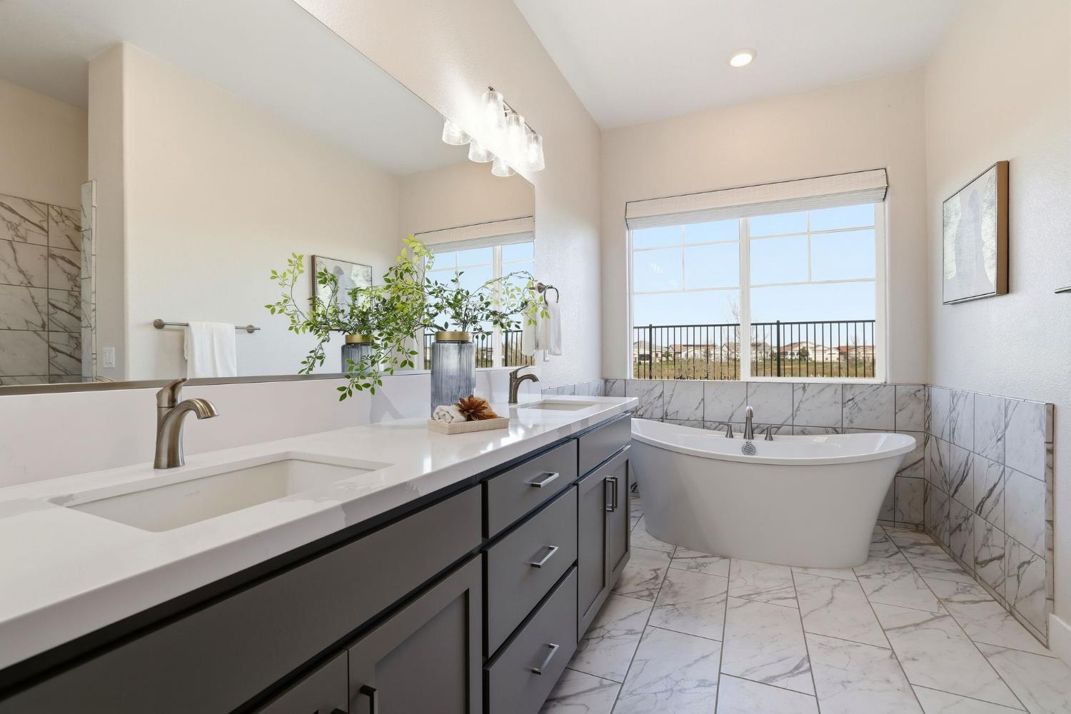 2121 Arbor Ridge Drive