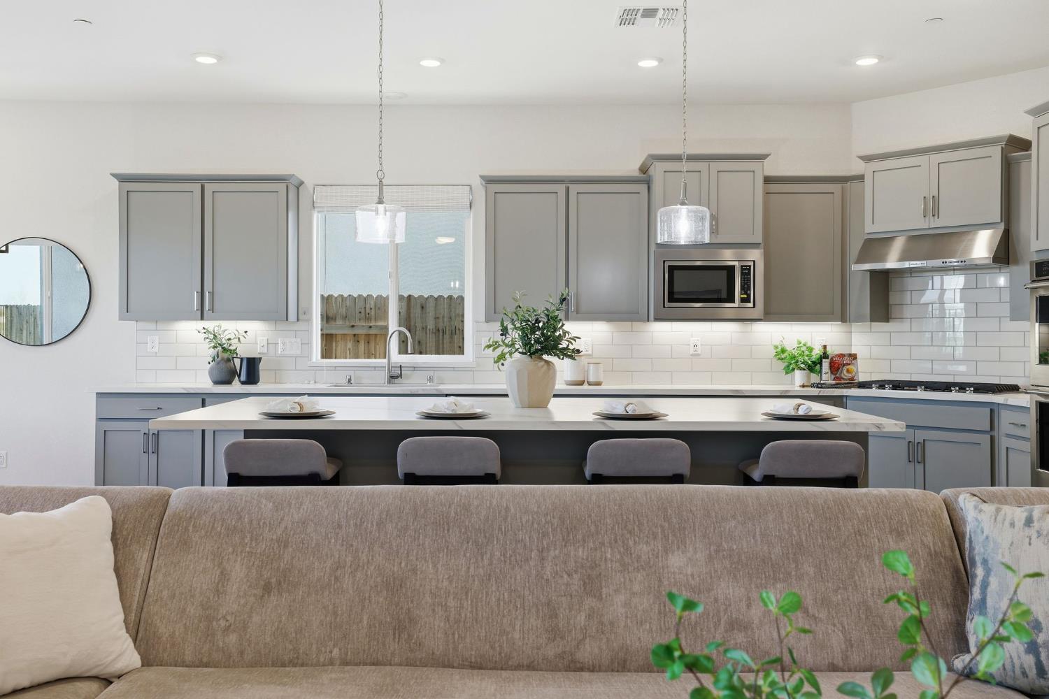 2121 Arbor Ridge Drive