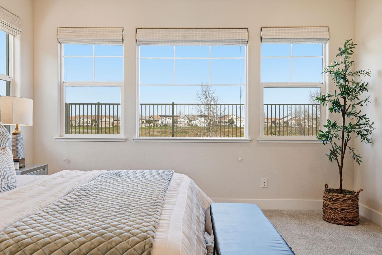 2121 Arbor Ridge Drive