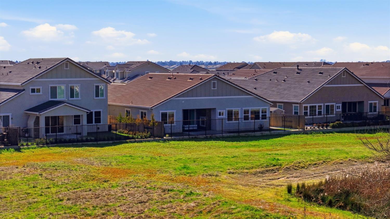 2121 Arbor Ridge Drive