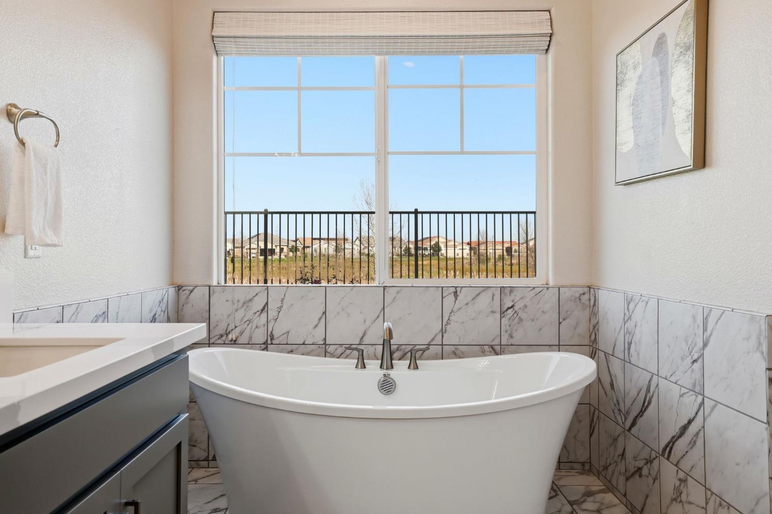 2121 Arbor Ridge Drive