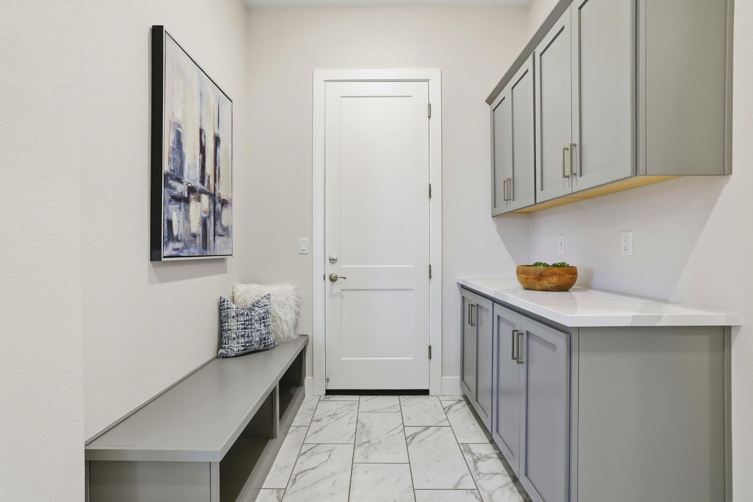 2121 Arbor Ridge Drive