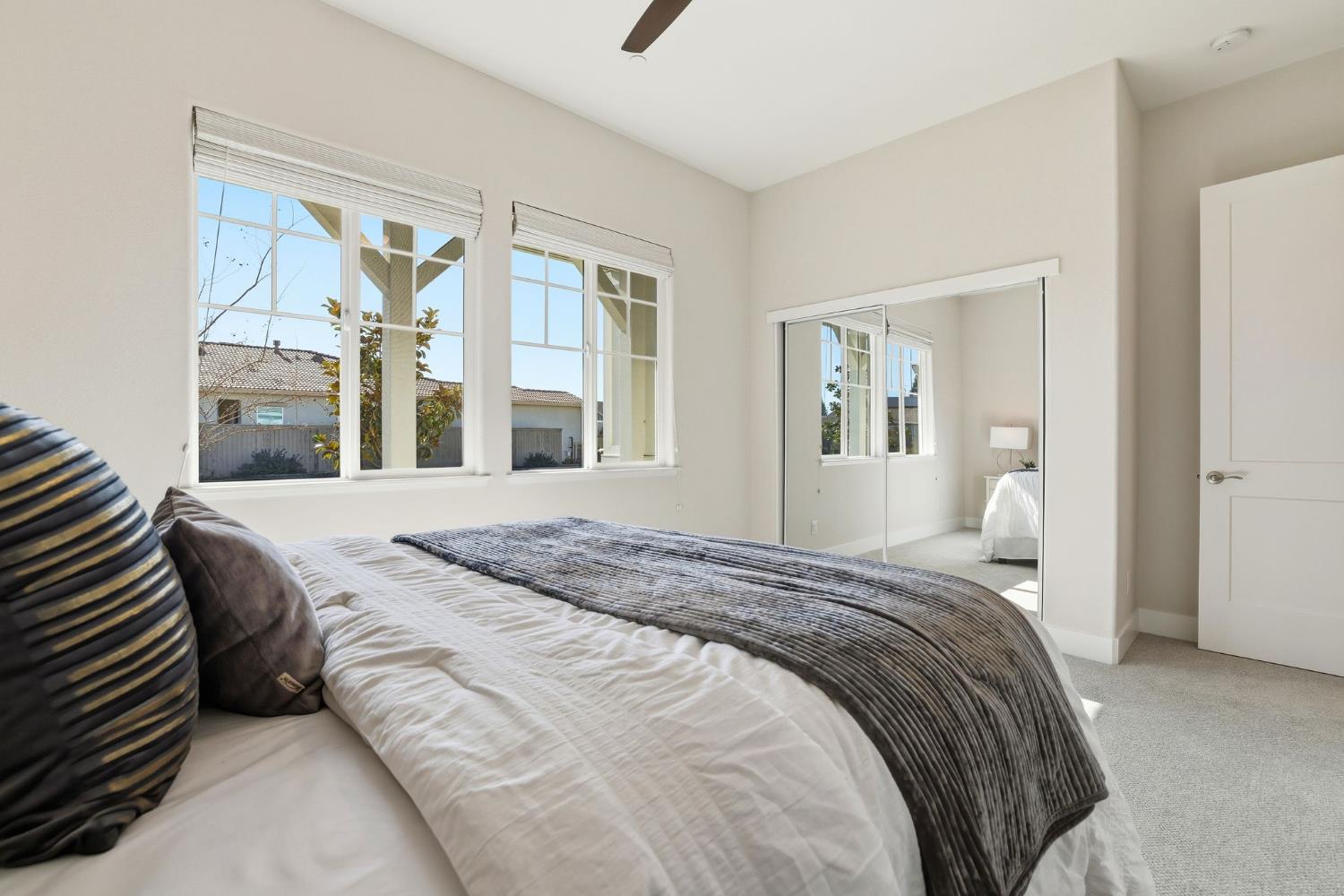 2121 Arbor Ridge Drive