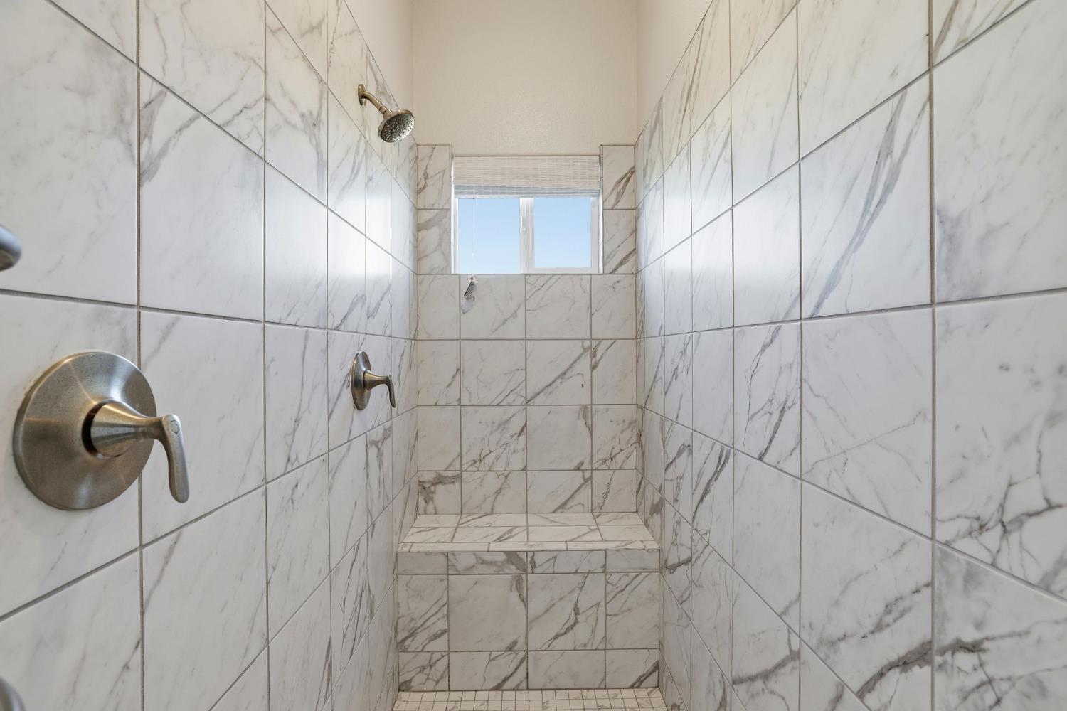 2121 Arbor Ridge Drive