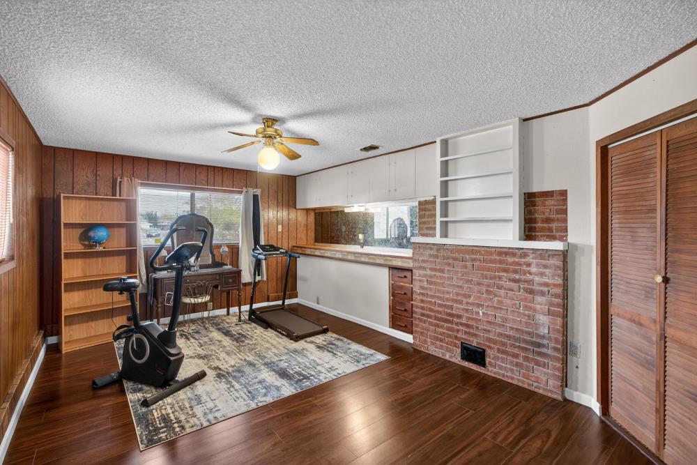 4550 Green Tree Drive