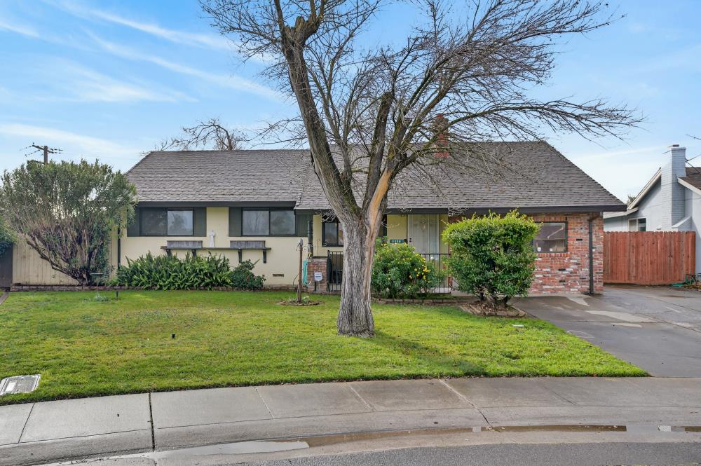 4550 Green Tree Drive