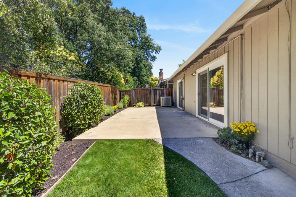 1115 Meadow Gate Drive