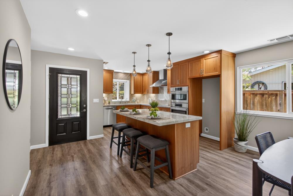 1115 Meadow Gate Drive
