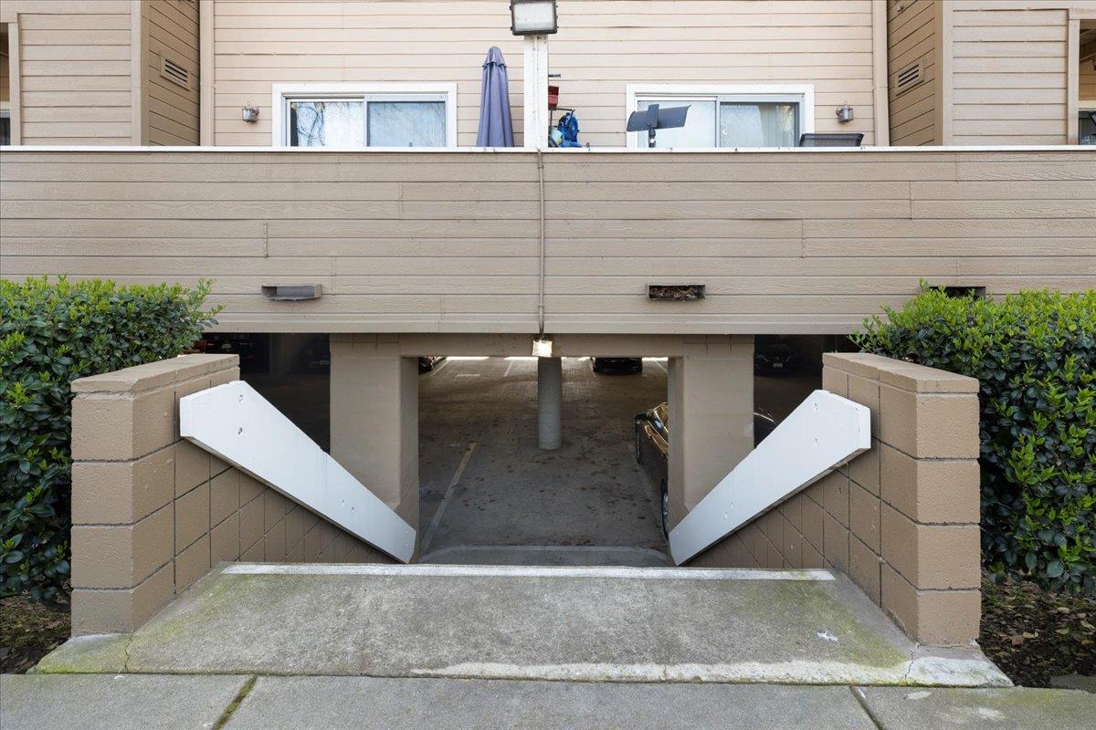 1019 Dornajo Way 225