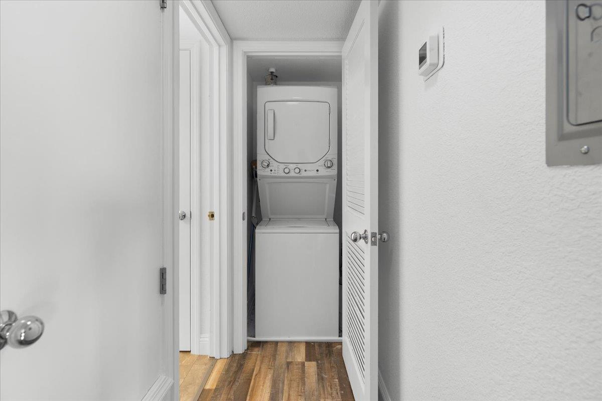 1019 Dornajo Way 225