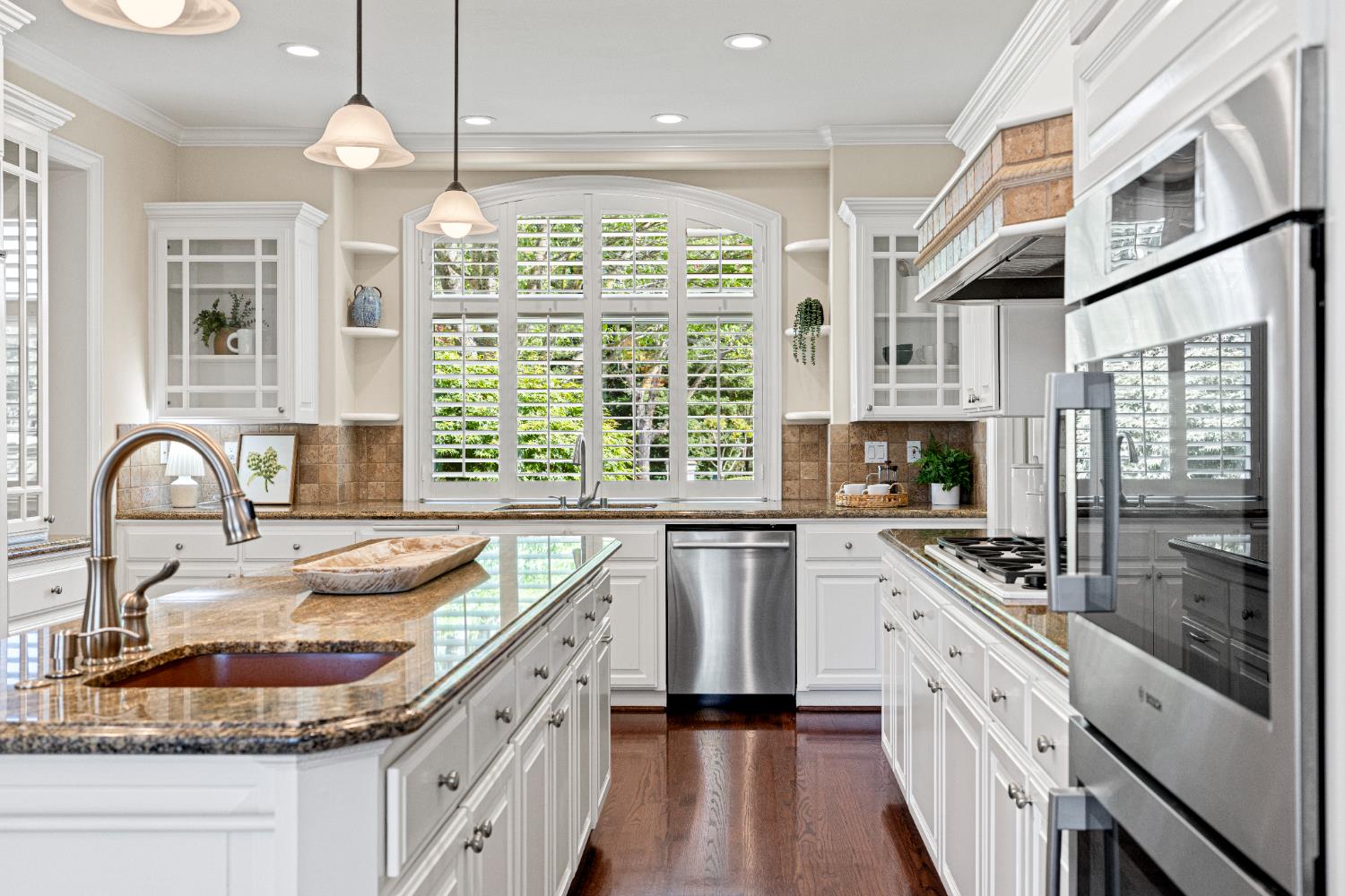 9505 Ashbourne Court