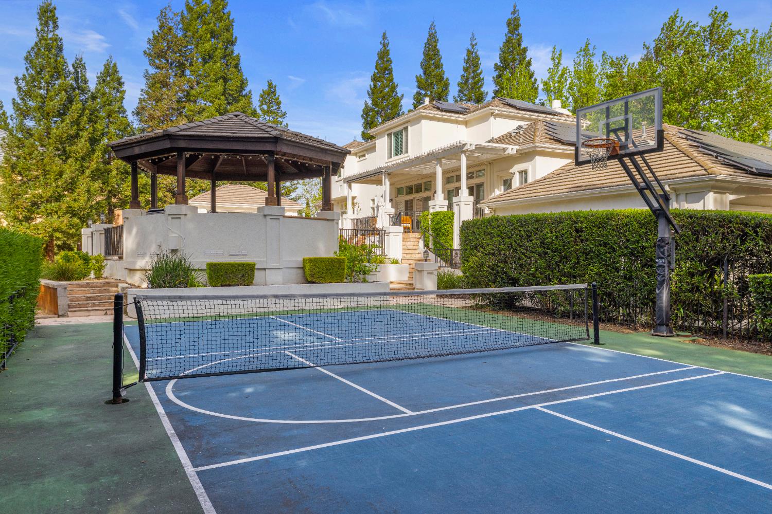 9505 Ashbourne Court