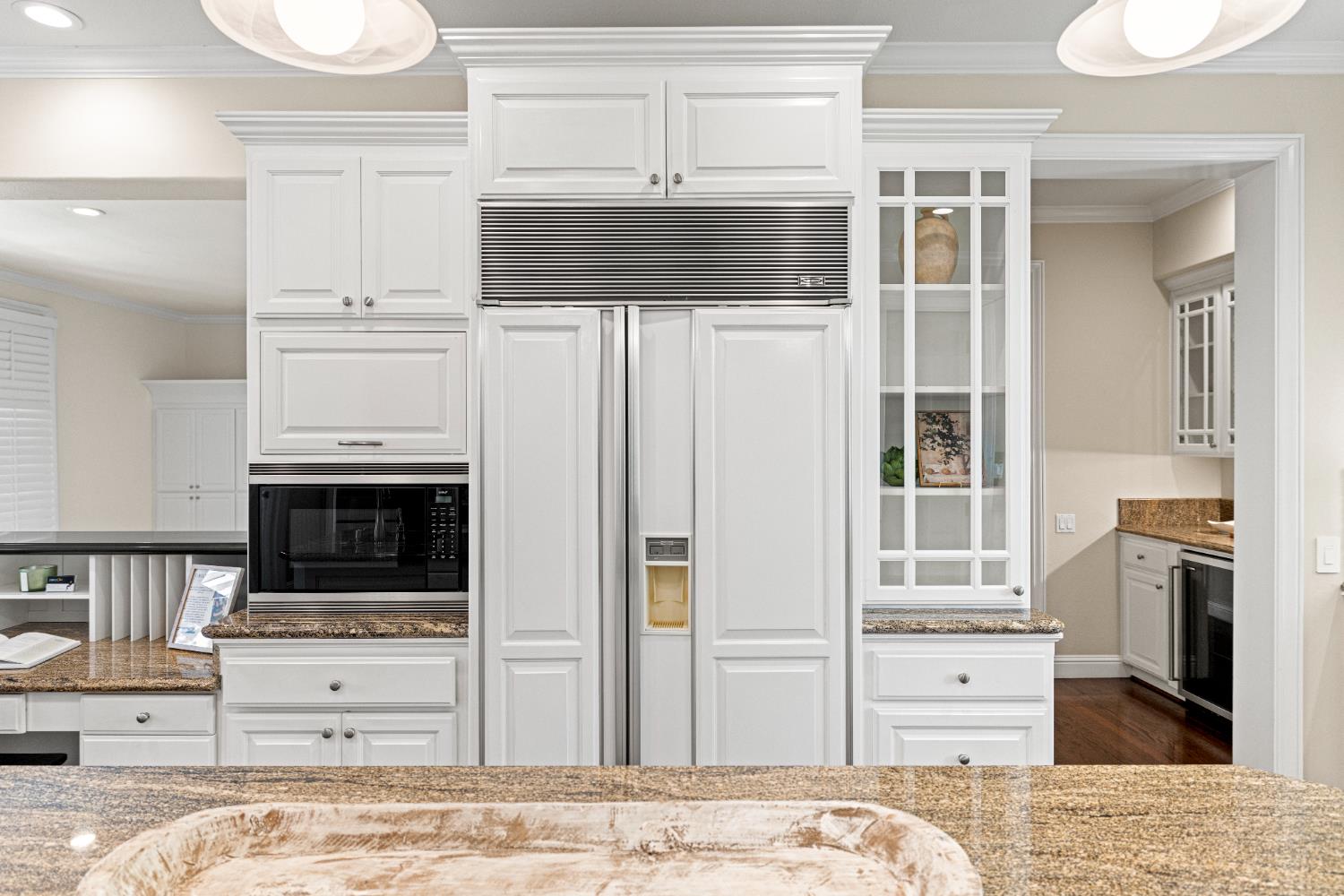 9505 Ashbourne Court