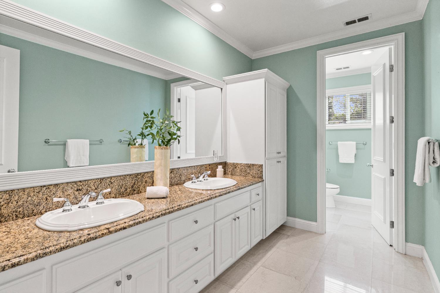 9505 Ashbourne Court