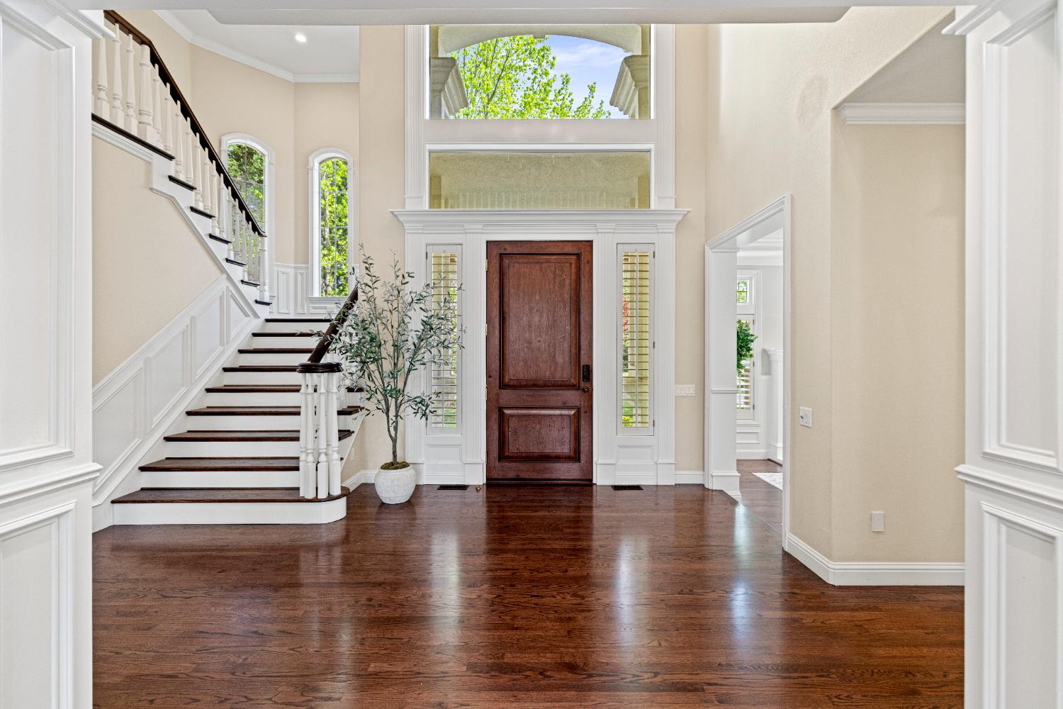 9505 Ashbourne Court