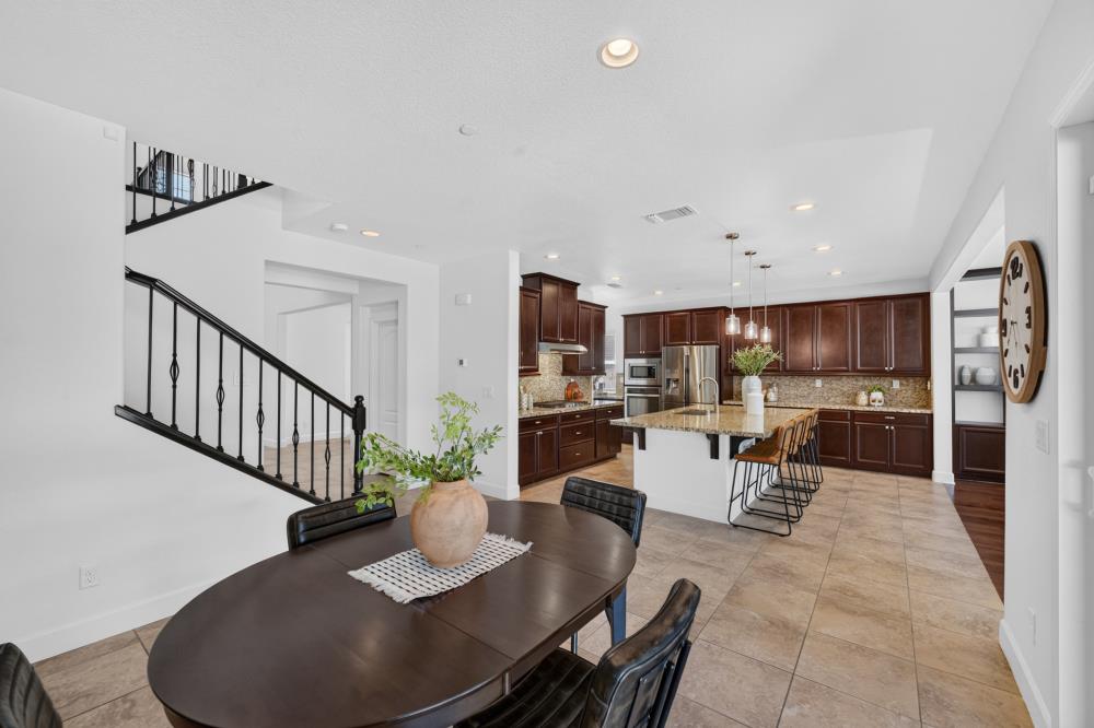 2593 Creek Hollow Road