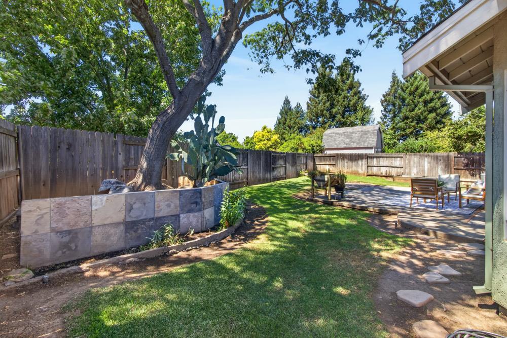 2237 Americana Drive