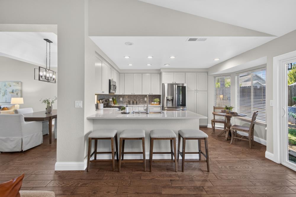 2237 Americana Drive