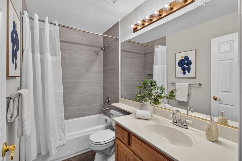 2237 Americana Drive