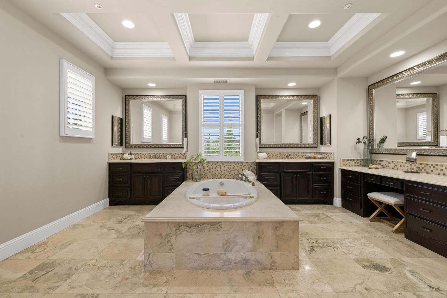 5301 Montserrat Lane