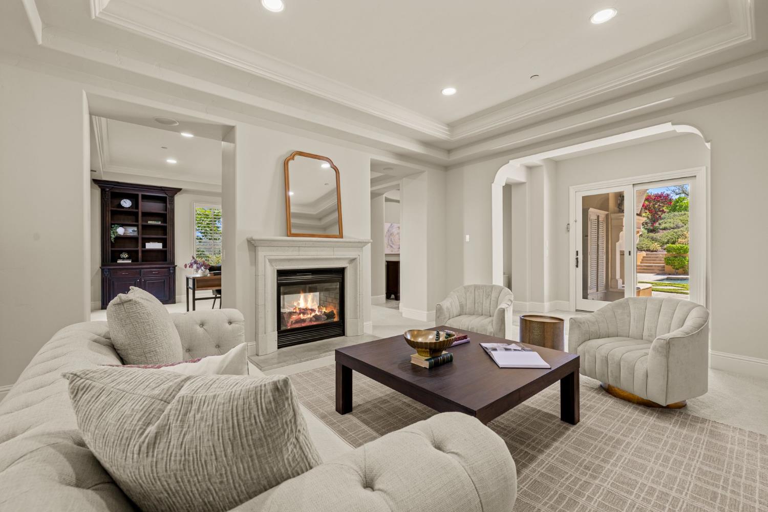 5301 Montserrat Lane