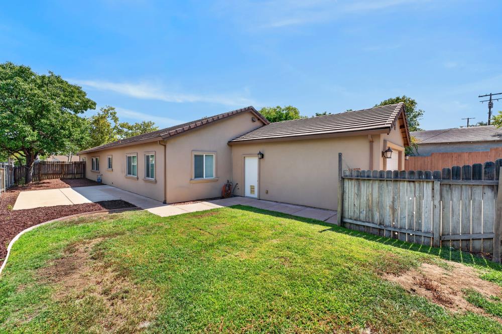 237 Sierra Boulevard