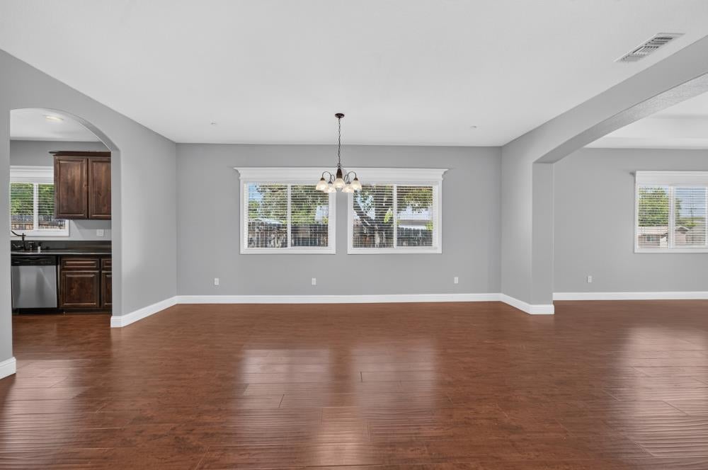 237 Sierra Boulevard