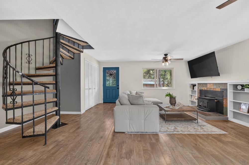 10334 Hidden Hill Road