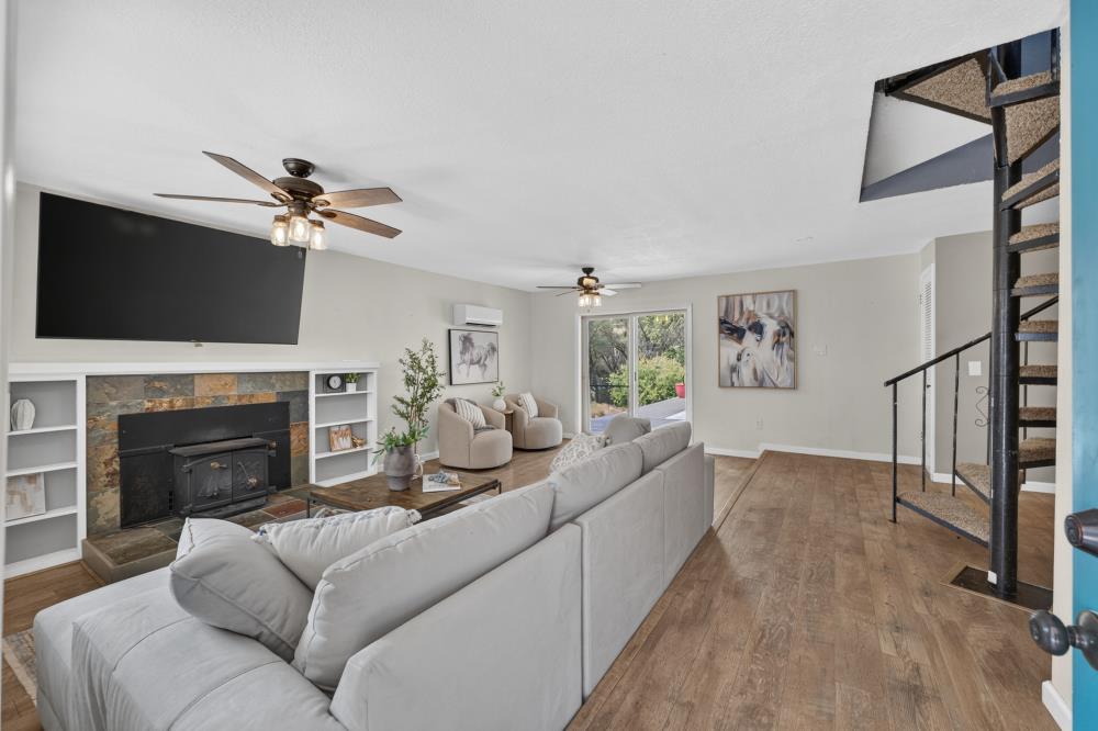 10334 Hidden Hill Road